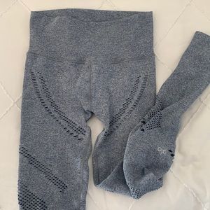 ALO Yoga Cutout Seamless Leggings S